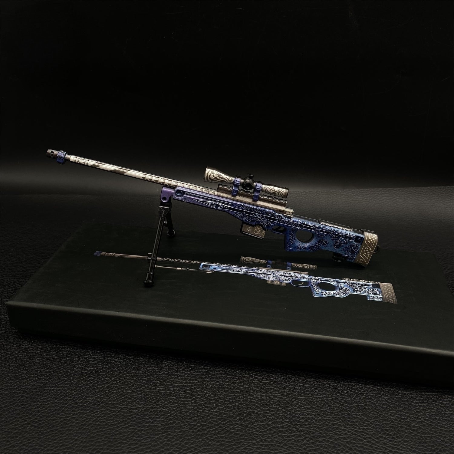 Dragon Lore / Gungnir Miniature AWP